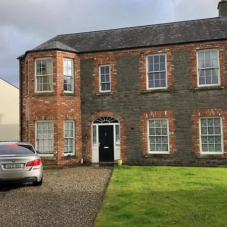 Lough View House *